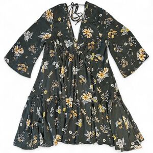 Millibon Floral Boho Dress Small Tiered Bell Sleeve V Neck Flowing Fit